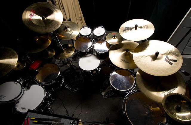 How to Record Drums with Only One Microphone – Audio Issues